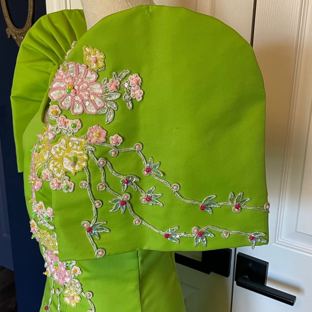 Vintage Handmade Filipiniana Dress Mestiza Gown Lime Green Beaded Size Small - Picture 2 of 15